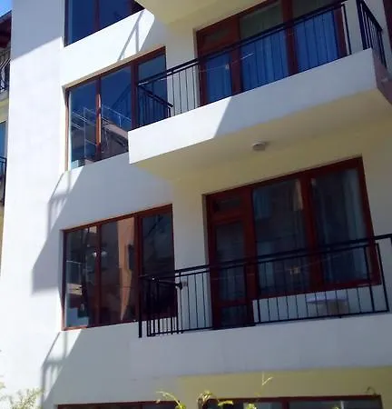 Guest house Diamant 2*