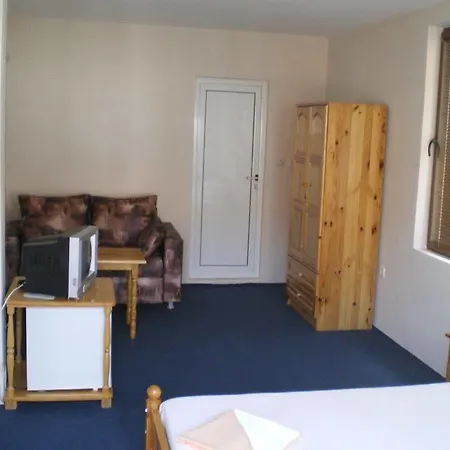 Diamant Guest house 2*